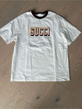Gucci White Short-Sleeve Logo Tee with Burgundy Trim
